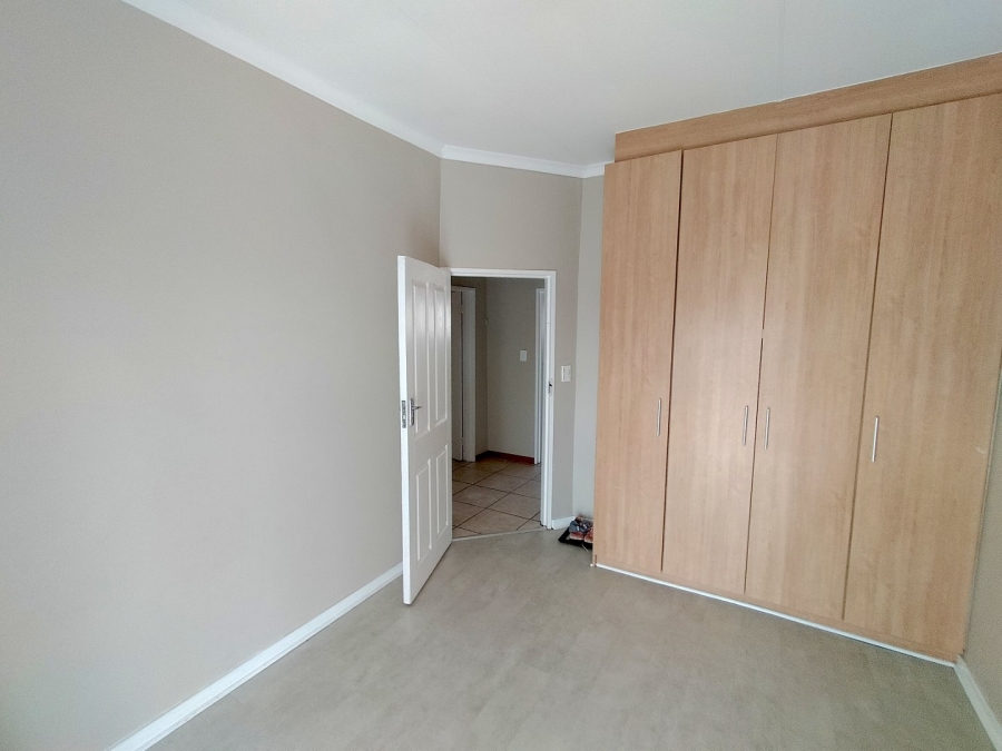 3 Bedroom Property for Sale in Langenhovenpark Free State